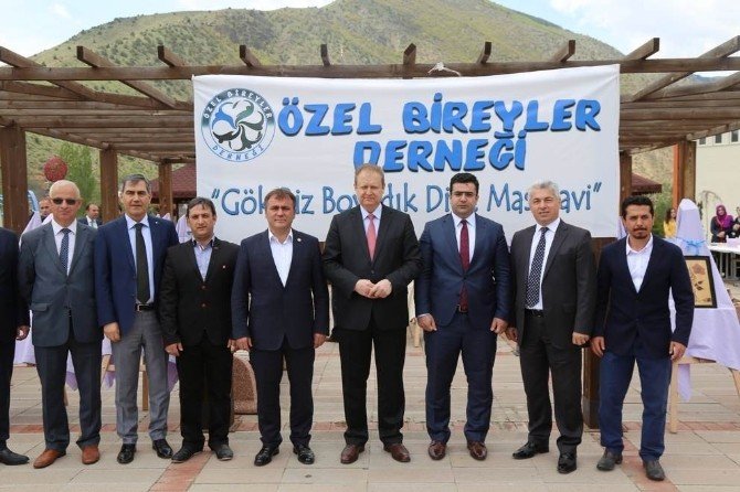 Gümüşhane’de Özel Bireyler Farkındalık Sergi Ve Kermesi Açıldı