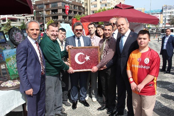 Engelliler Haftası Sergisi Açıldı
