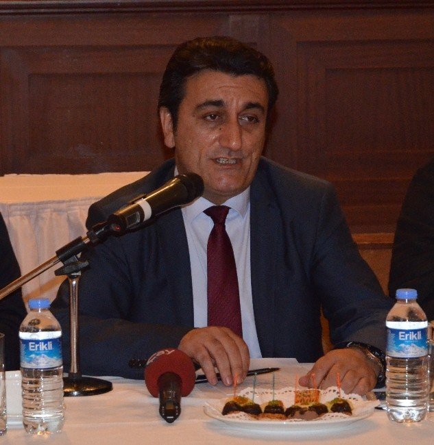 Trabzon Gazeteciler Cemiyeti Başkanlık Seçimi Tartışmaları Devam Ediyor