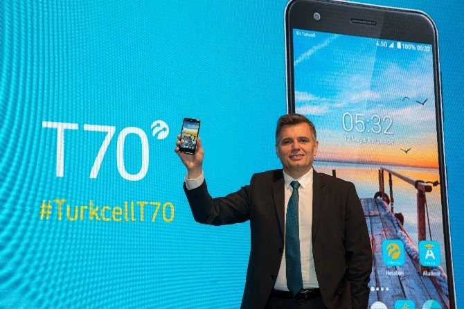 Turkcell’in 4,5g Uyumlu ’Turkcell T70’ Ve ’Turkcell Tablet’ Tanıtıldı