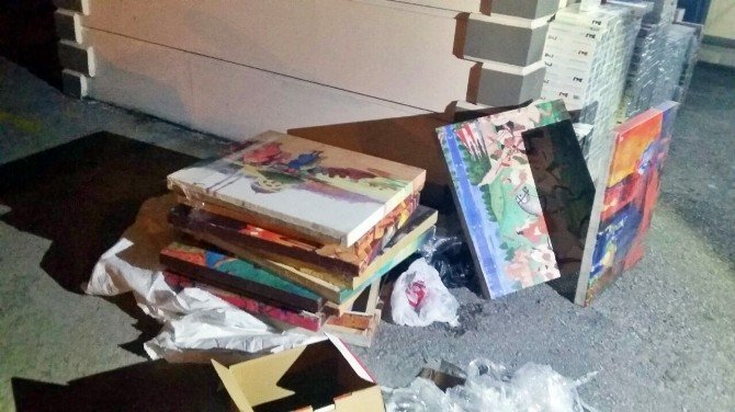 Gümrük Kaçağı 10 Bin Paket Sigara Ele Geçirildi
