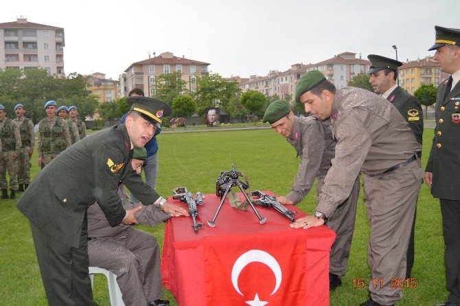 Çakı Gibi Asker Oldular