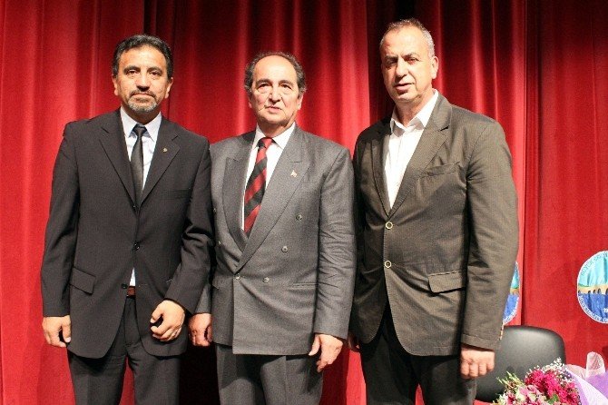Dumesf Başkanı Ilıcak Gençlere Seslendi