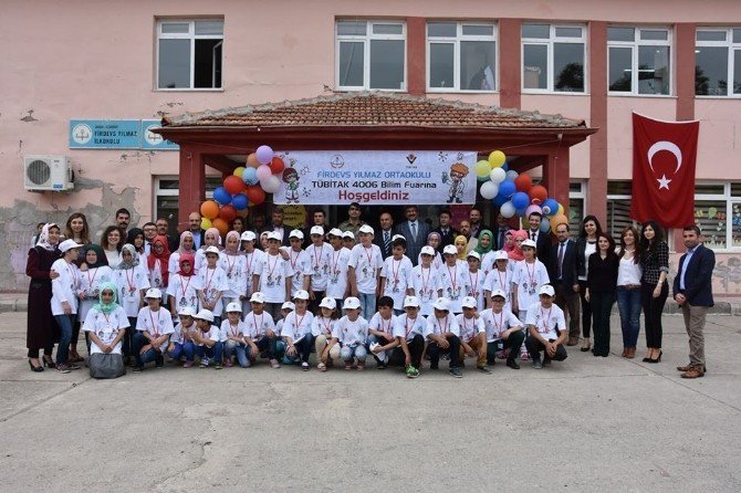 Küçük Bilim İnsanlarından Büyük Projeler