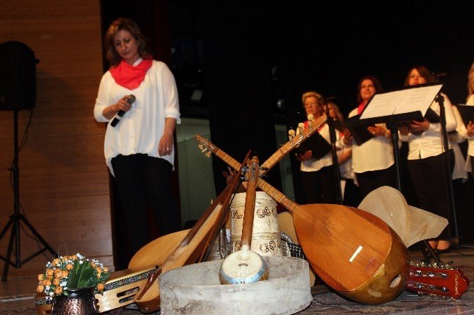 Gümüşhane’nin İlk Kadınlar Korosundan Konser
