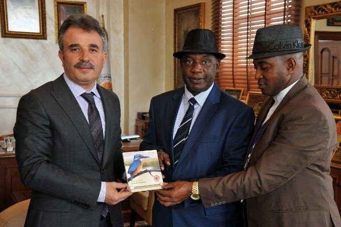 Samsun’a Sierra Leone’den Kardeş Şehir Geliyor