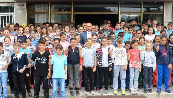 Başkan Togar Ve Öğrencilerden Sessiz Engelliler Haftası Mesajı