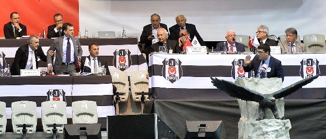 Başkan Fikret Orman’da Kavgaya Karıştı