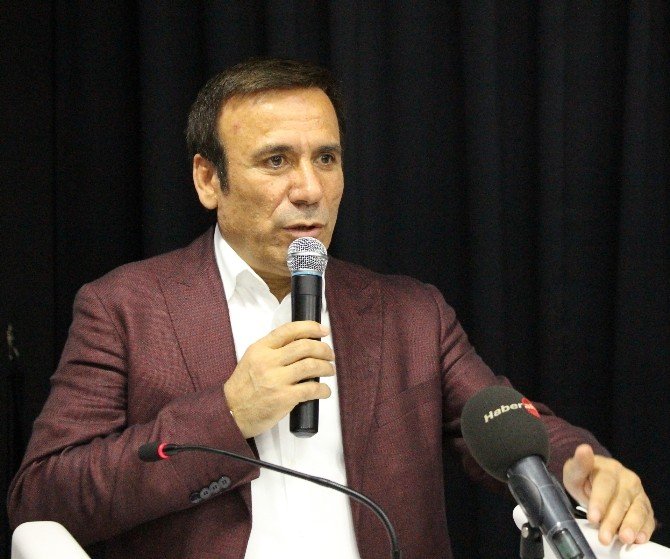 Milletvekili Gündoğdu: “Bir Otobüste İki Direksiyon İki Şöför Var”