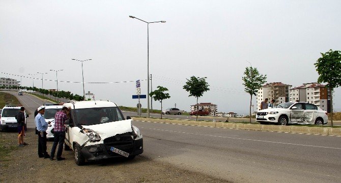 Samsun’da Trafik Kazası: 4 Yaralı