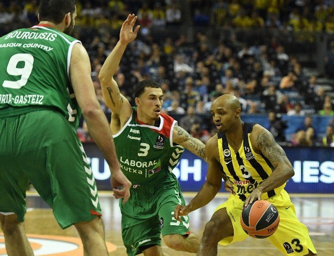 Fenerbahçe Fınal Four’da Finalde