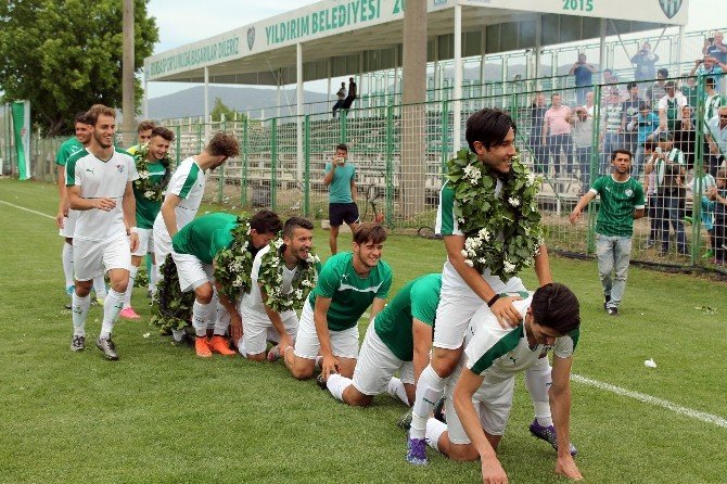 Fenerbahçe’yi Geçip Şampiyon Oldular