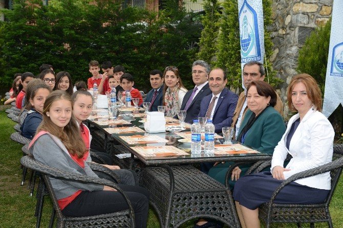 Yıldırım Belediyesi’nden ‘Dönüşüm’ Şampiyonlarına Ödül