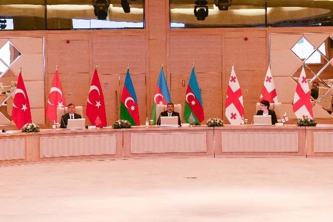 İsmet Yılmaz: "Azerbaycan’ın Toprak Bütünlüğü Dışındaki Hiçbir Çözümü Türkiye Desteklemez"