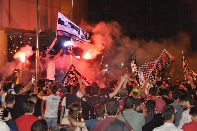 Balıkesir’de Şampiyonluk Coşkusu
