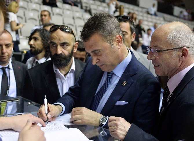 Fikret Orman Oyunu Kullandı