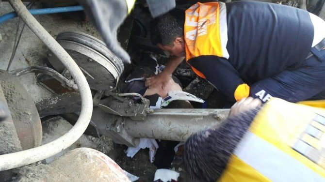 Erzurum’da Beton Mikseri Devrildi: 1 Yaralı