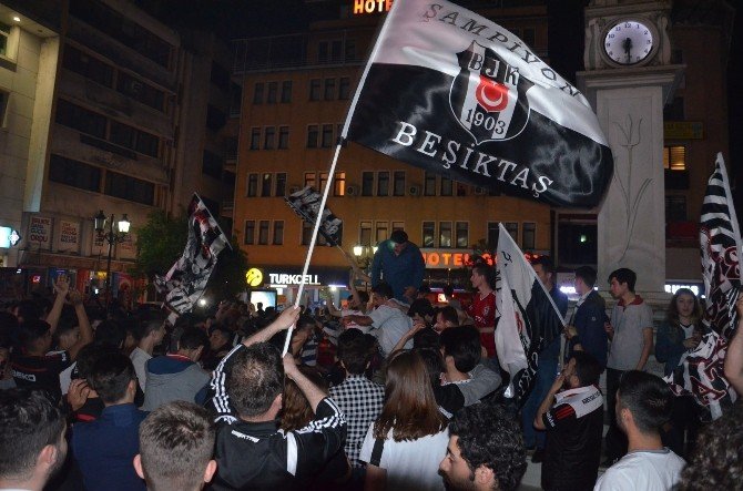 Beşiktaş’ın Şampiyonluk Sevinci