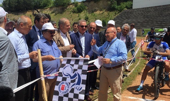 Uluslararası Sakarya Dağ Bisikleti Yarışları Başladı