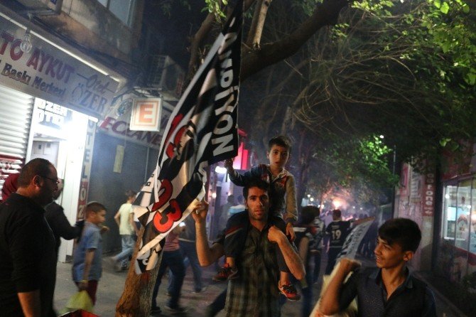 Siirt’te Beşiktaş’ın Şampiyonluğu Kutlandı