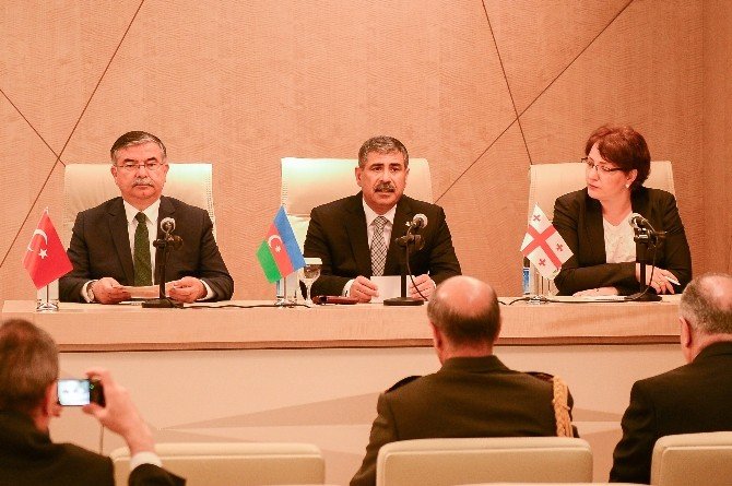İsmet Yılmaz: "Azerbaycan’ın Toprak Bütünlüğü Dışındaki Hiçbir Çözümü Türkiye Desteklemez"