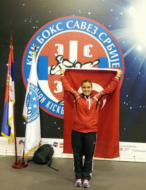 Seren Erkış, Avrupa Üçüncüsü Oldu