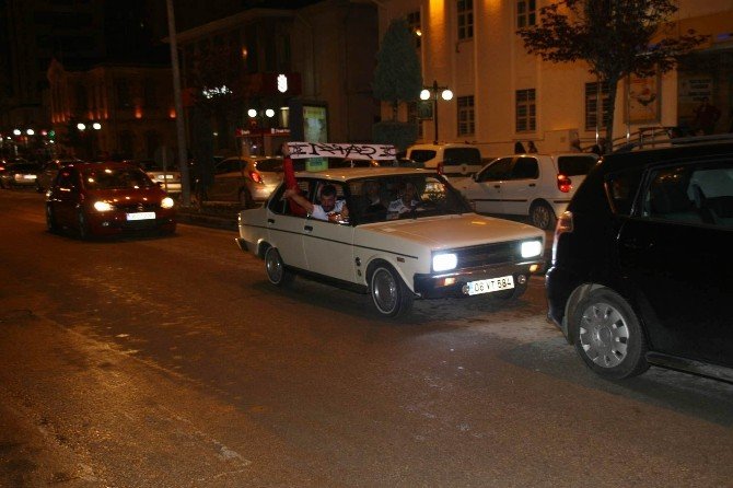 Yozgat’ta Beşiktaşlı Taraftar Şampiyonluk Coşkusunu Yaşadı