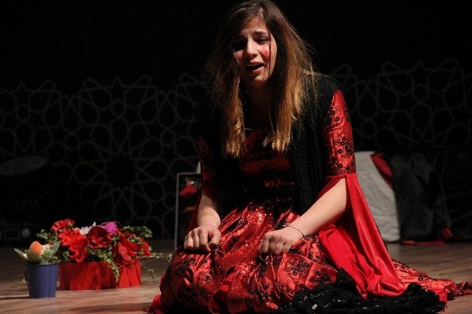 Gençlik Ve Spor Bakanlığı Tarafından Düzenlenen ’Skeç Yarışması’na Yoğun İlgi