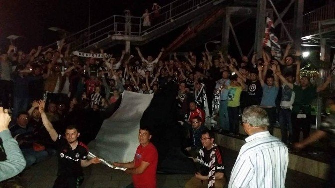 Giresun’da Beşiktaş’ın Şampiyonluğu Coşkuyla Kutlandı