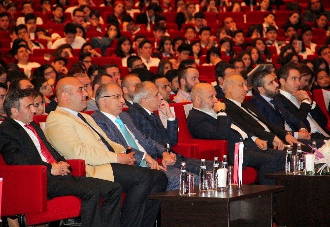 Eğitim Girişimcisinden Genç Girişimcilere Destek