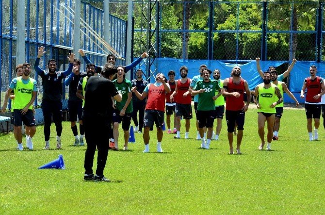Adana Demirspor Play-off Kampına Girdi