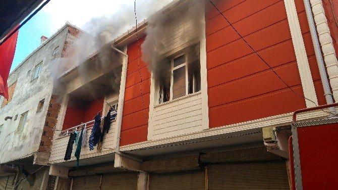 Ayvacık’ta Ev Yangını