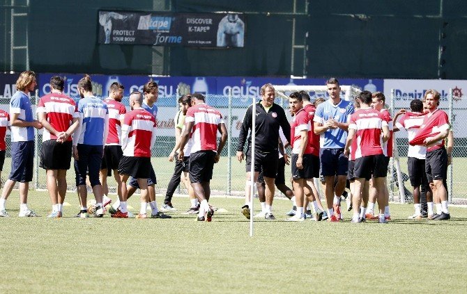 Morais Antalyaspor’da Kalmak İstiyor