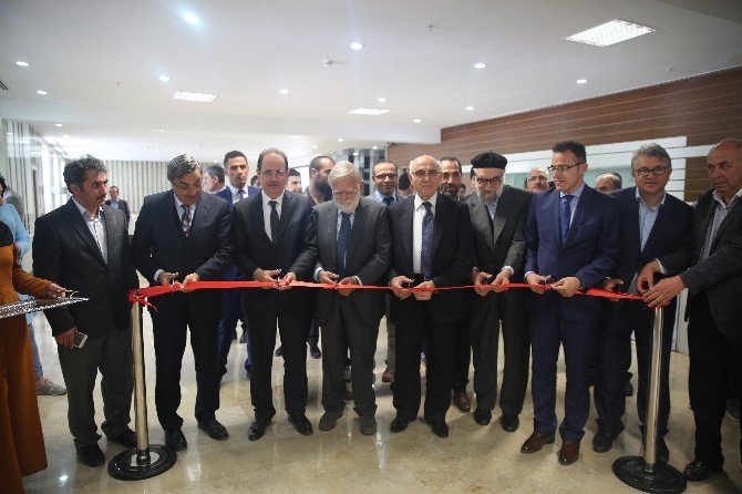 Bayburt Üniversitesinde Geleneksel Sanatlar Sergisi