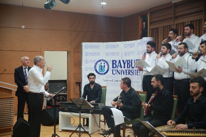 Bayburt Üniversitesinde Türk Tasavvuf Müziği Konseri