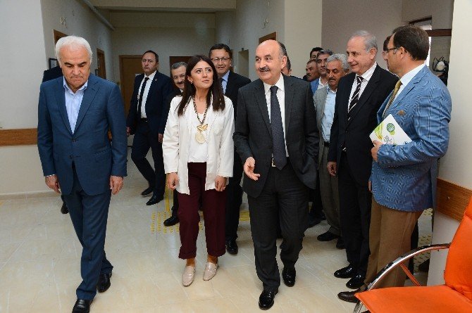 Bakan Müezzinoğlu’ndan Umke Açıklaması