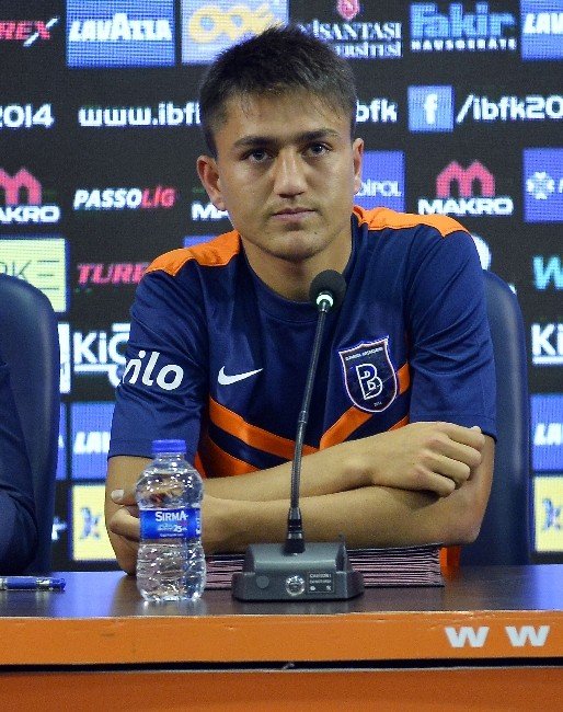 Medipol Başakşehir, Cengiz Ünder’le 5 Yıllık Sözleşme İmzaladı