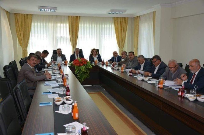 Bayburt’ta Katı Atık Birliği Toplantısı