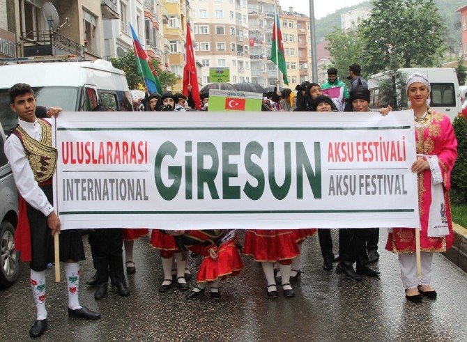 Aksu Festivali Coşkuyla Kutlanmaya Devam Ediyor