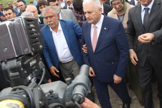 Binali Yıldırım Diyarbakır’da