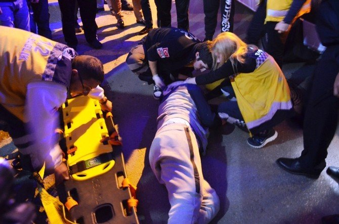 Elektrikli Bisiklet Otobüse Çarptı: 1 Yaralı