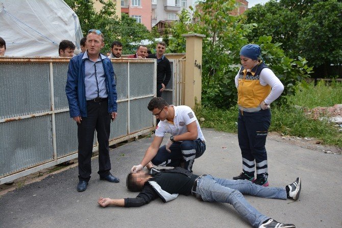 Bonzai İçen Genç Sokakta Yığılıp Kaldı