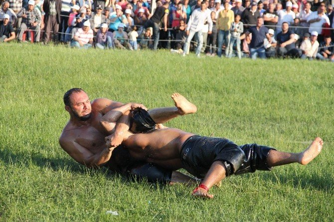Kırklareli Yağlı Güreşinde Final Belli Oldu