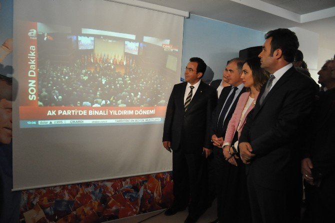 İzmir’de "Binali Yıldırım" Sevinci