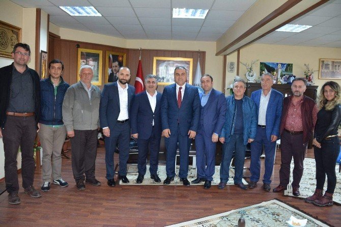 Başkan Erener, Esenyurt Kafilesini Ağırladı