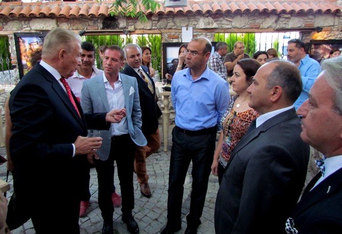 Ünlü Gazeteci Korcan Karar’dan Anlamlı Günde Anlamlı Sergi