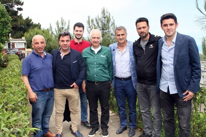 Şenol Güneş: "İlk Yılımızda Şampiyon Olmak Mutluluk Verici"