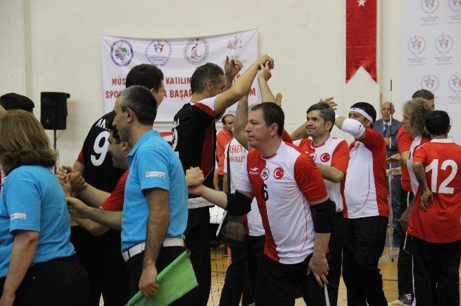Oturarak Voleybol Ligi Şampiyonu Ankara Başkent Spor Oldu