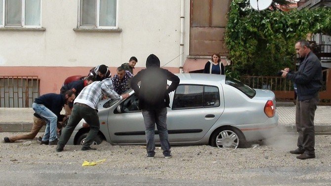 Çorum’da Sağanak Yağış Hayatı Felç Etti