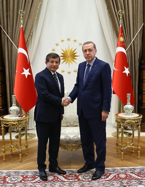 Cumhurbaşkanı Erdoğan, Başbakan Davutoğlu’nu Kabul Etti